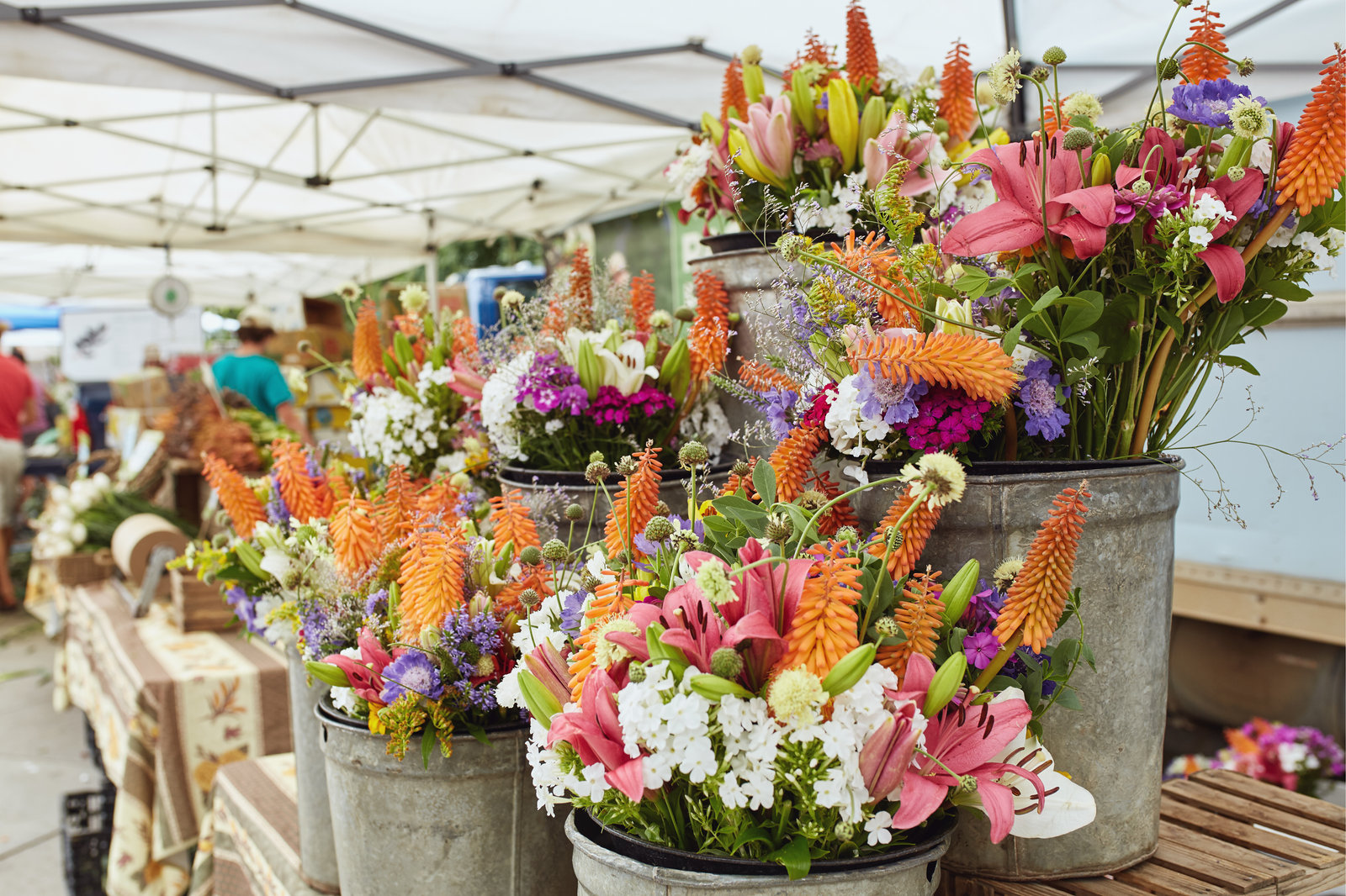 Fresh flower bouquets at a Kemptville farmers' market stall